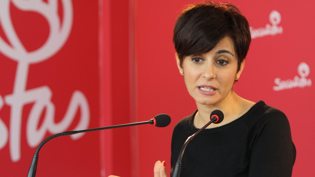Isabel Rodríguez destaca las 17 iniciativas del PSOE presentadas en el Congreso "pensadas para solucionar los problemas de los ciudadanos"