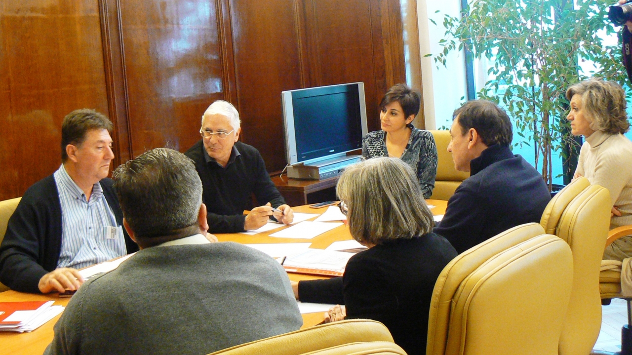 El Grupo Socialista exige al Gobierno de Rajoy que "haga cumplimiento de sus funciones y dé una respuesta sobre el plan de viabilidad de ELCOGÁS"