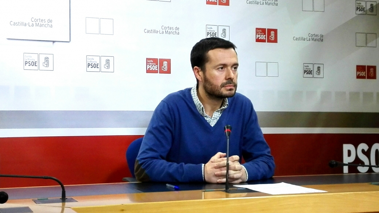 Escudero: "Page demuestra su apoyo y compromiso con los dependientes, frente al maltrato al que Cospedal sometió a este colectivo"