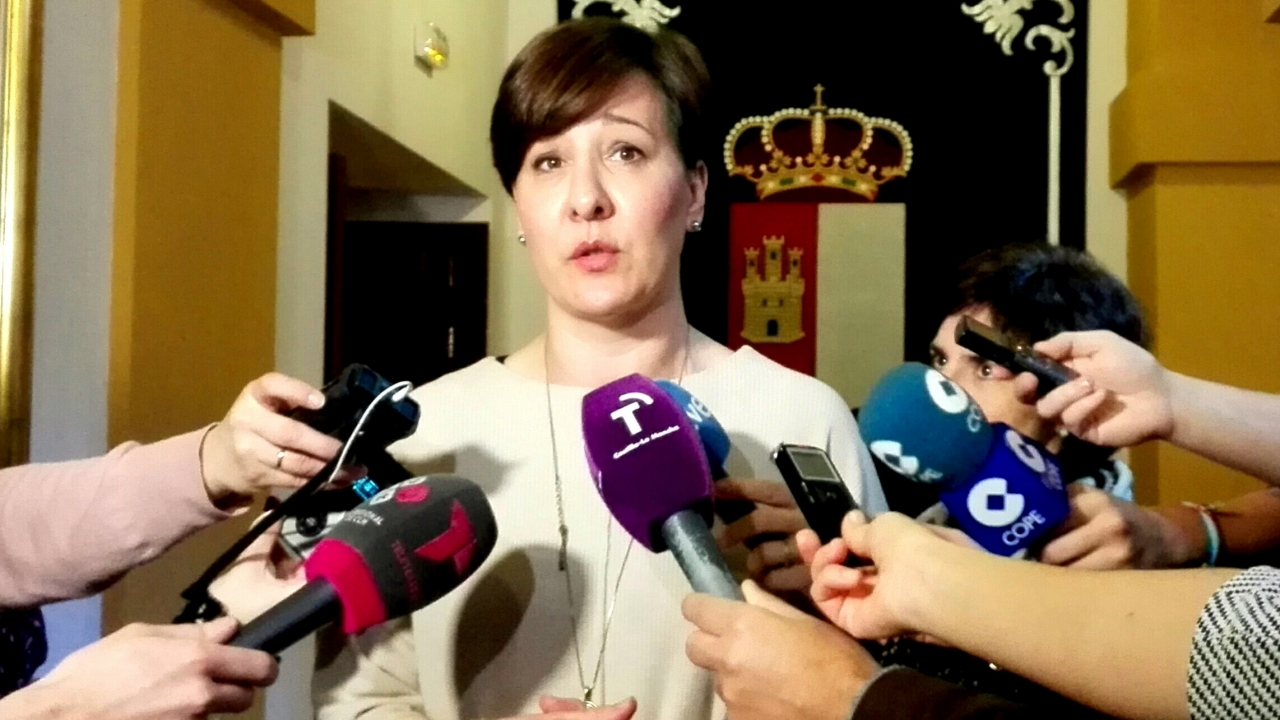 "Aunque Cospedal venga a meter miedo, lo cierto es que los presupuestos de este año son los del inicio la reconstrucción"