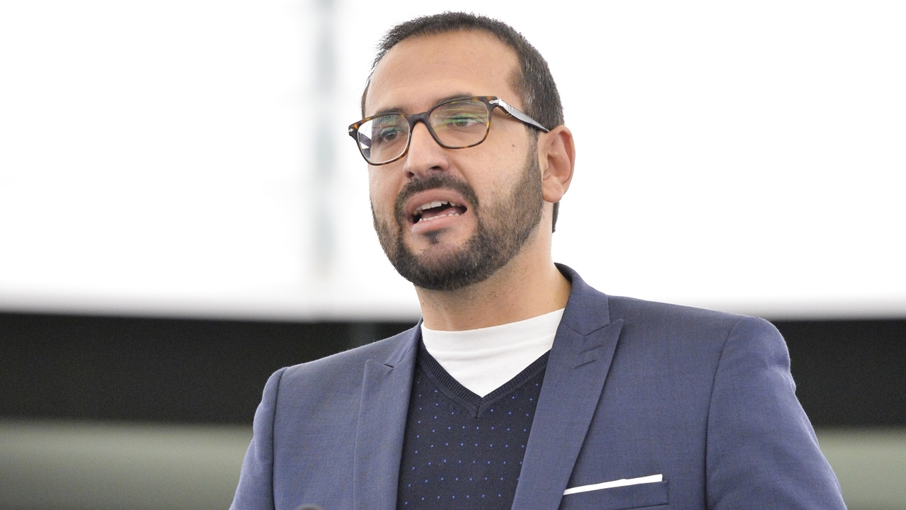 Los socialistas españoles exigen a la UE que actúe de forma inmediata frente a los ataques de agricultores franceses