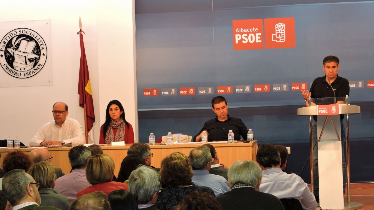 "Hemos alcanzado los gobiernos municipales, provinciales y de la región para poder descolgar los teléfonos que el PP no atendía"