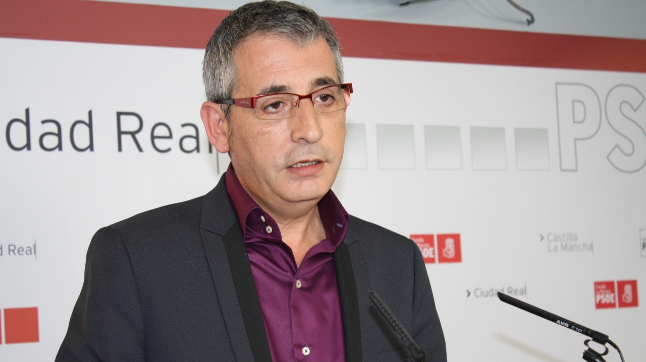 Jesús Martín: "Hay que ser del PP para mentir y criticar los planes de empleo que son tan beneficiosos para los parados"