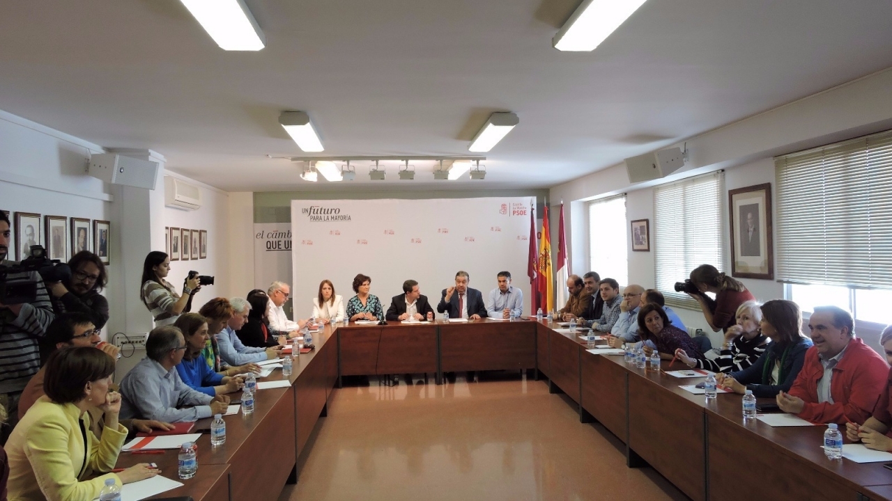 "El proyecto político del presidente García-Page es un ejemplo de recuperación de derechos sociales"