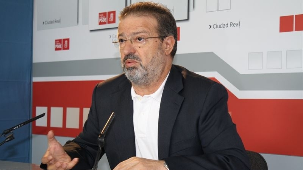 Nemesio De Lara subraya que Pedro Sánchez ha cumplido con el encargo del Rey ante la actitud de Rajoy que "se inhibió y miró para otro sitio"