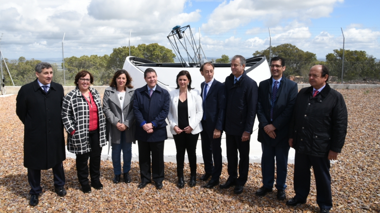 Page compromete un hospital para Puertollano "que será el doble" del actual y la defensa de la A-43