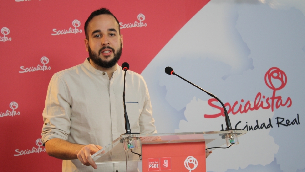 El PSOE lamenta que el PP y Martín-Toledano sólo se acuerden de Puertollano "para hacer de cenizos y para contar mentiras"