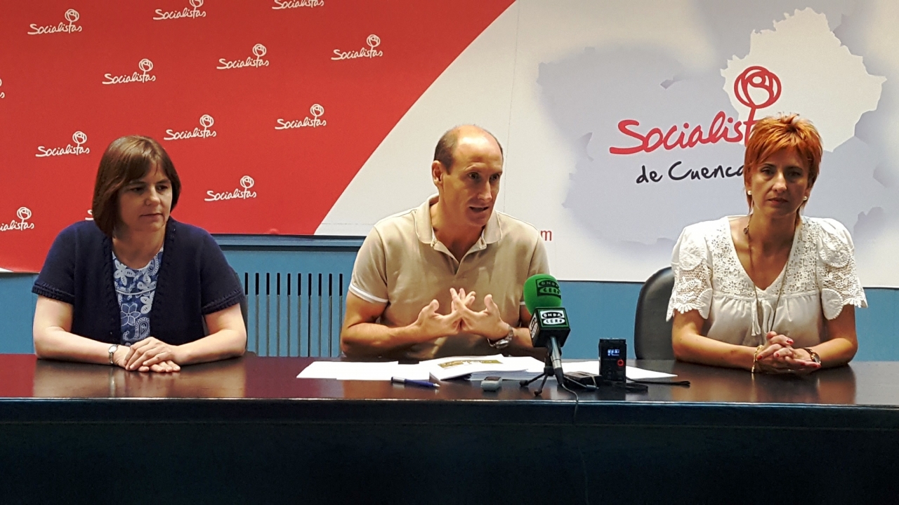 El PSOE plantea una campaña "muy austera" con actos comarcales "para llegar a todos los conquenses"