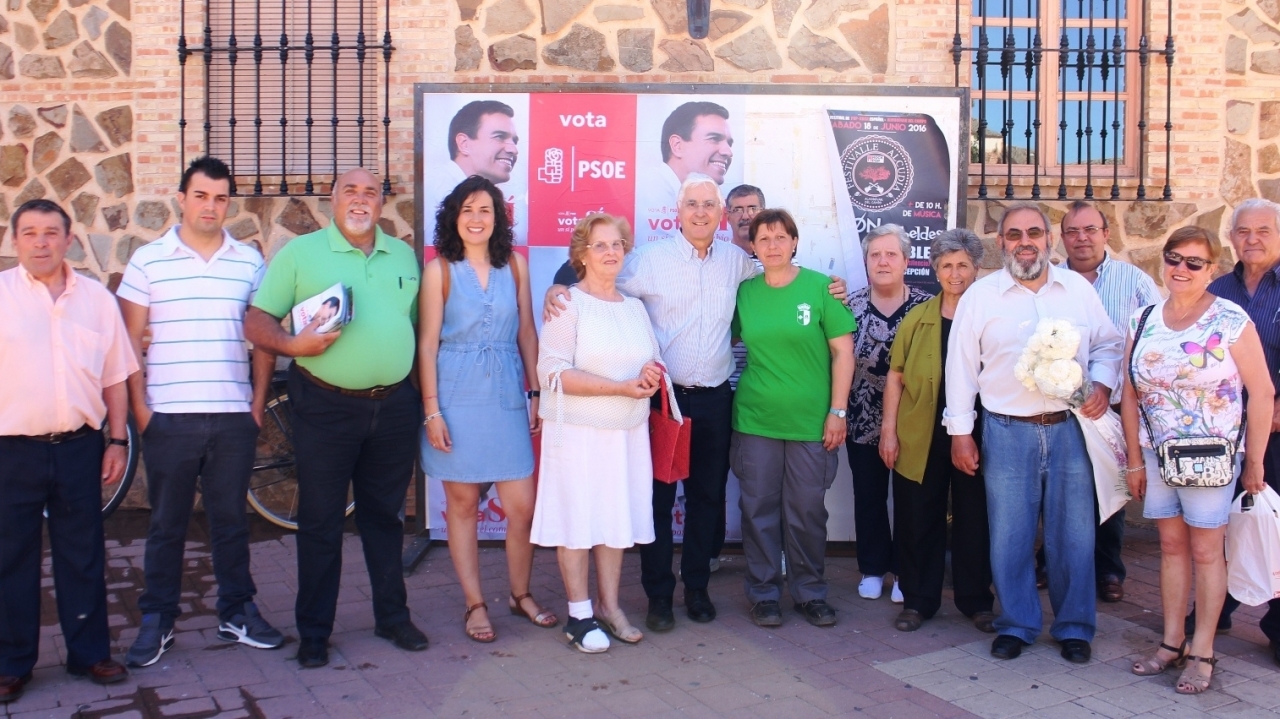 Barreda garantiza que el voto a la experiencia del PSOE servirá para recuperar los derechos, las libertades y el Estado del bienestar