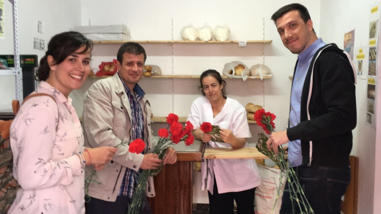 El PSOE pide el voto "para garantizar el futuro de las pensiones y la educación universal, pública y de calidad"