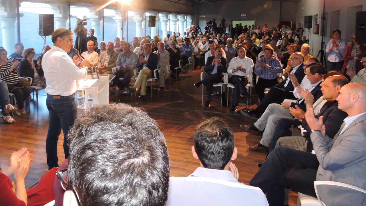 González Ramos: "en el PSOE no nos vamos a olvidar de los que menos tienen y de quienes más lo necesitan"