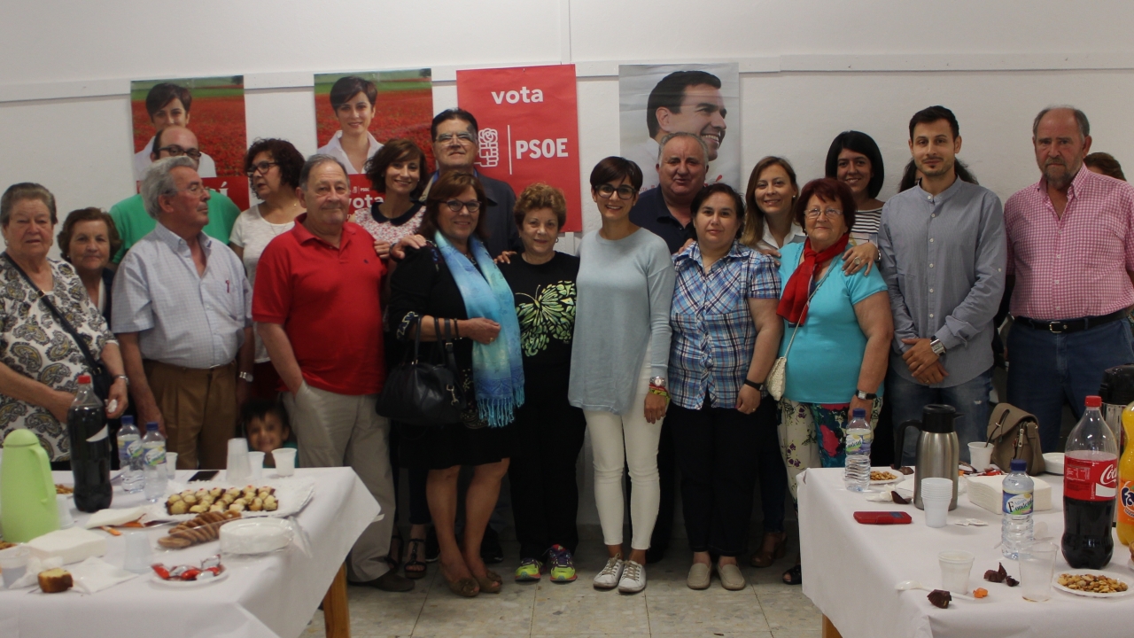 "No puede ser que los agricultores ganen poco por un producto por el que los consumidores pagan mucho"