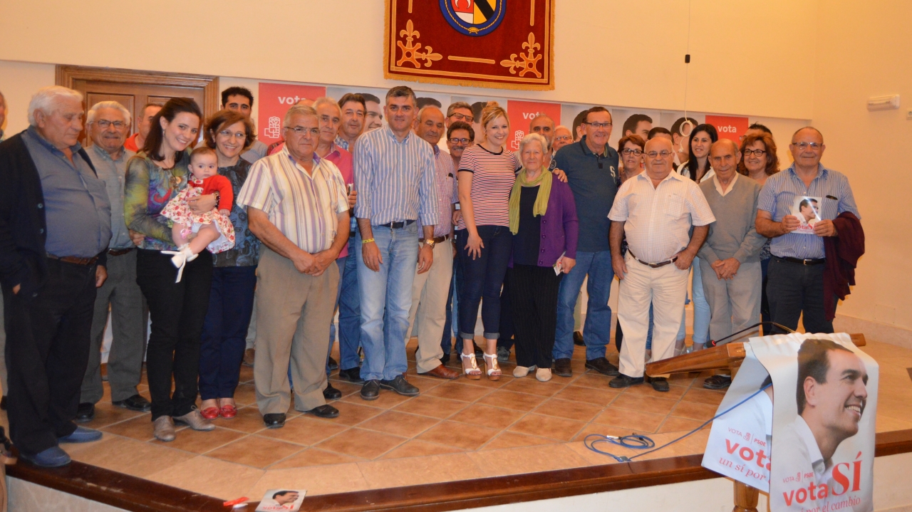 De la Cruz pide el apoyo al PSOE para "poner punto y final a un gobierno que se ha llevado el agua de Castilla-La Mancha a traición"