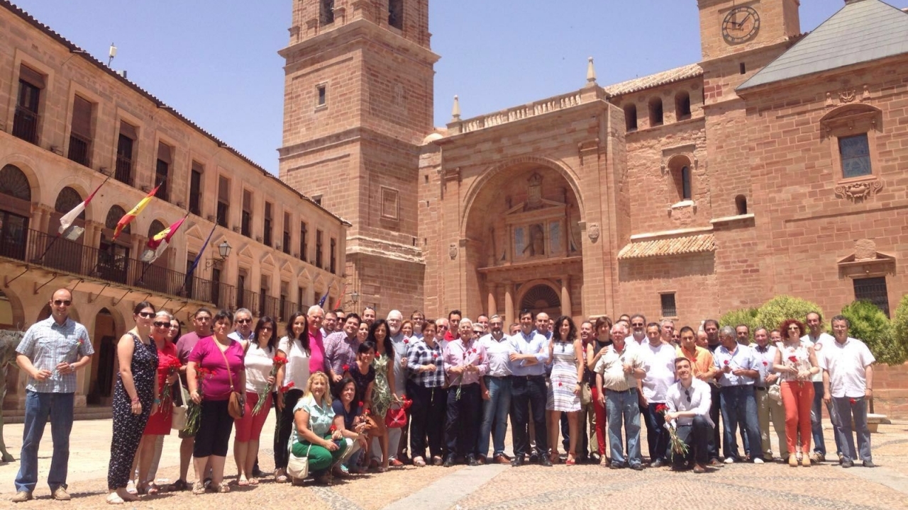 Compromiso con "una caza sostenible que genera riqueza y empleo y mejora la calidad de vida de nuestros pueblos"