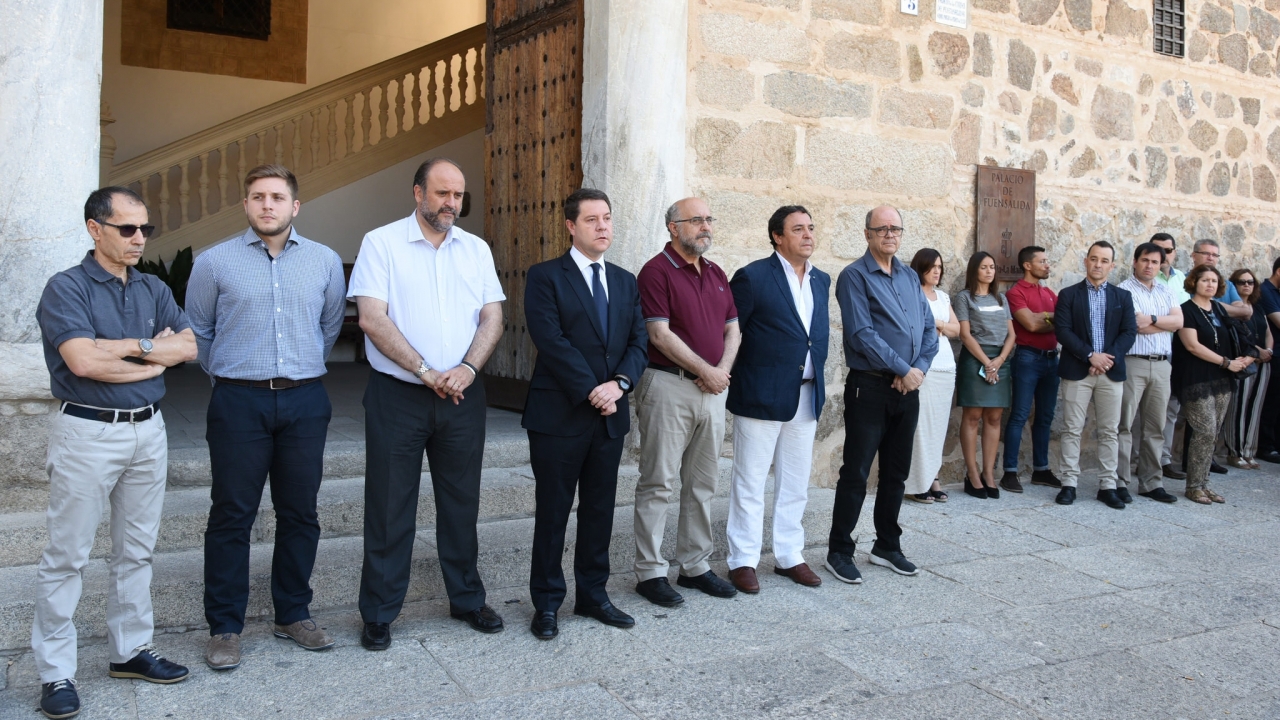 García-Page: "La democracia, la libertad y la razón se defienden de cualquier fanatismo"