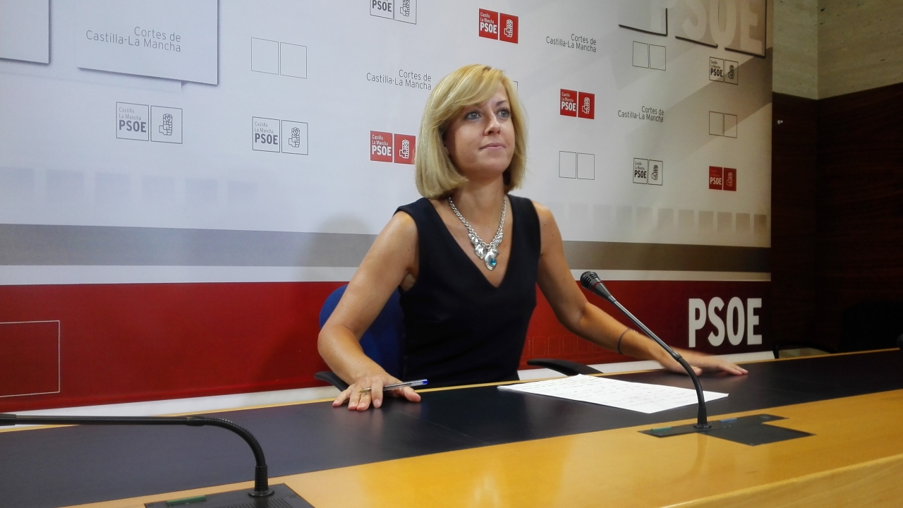 Mientras Page reduce las listas de espera, el PP la torpedea queriendo reducir a la mitad las contrataciones"