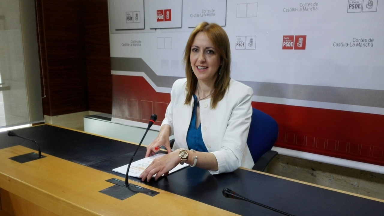 "Mientras el presidente Page trabaja por recuperar C-LM, Cospedal conspira contra los intereses de C-LM"