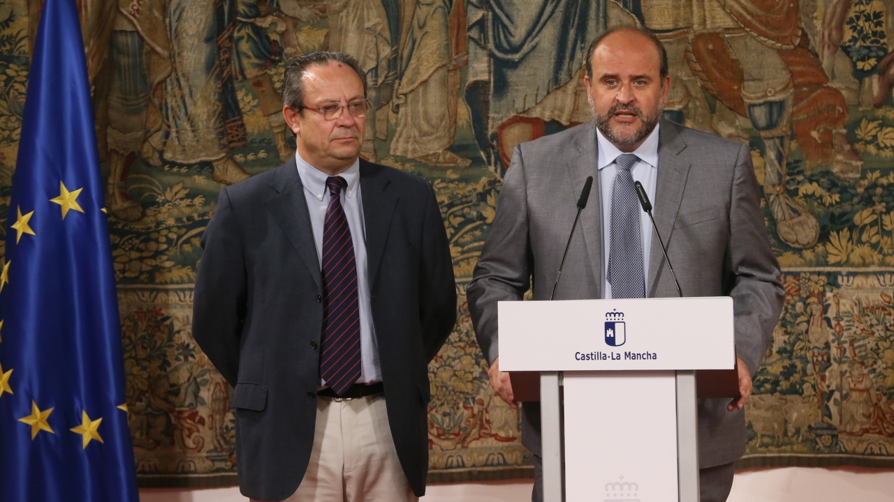 "Si alguien quiere utilizar a Castilla-La Mancha como moneda de cambio para determinados debates se equivoca"