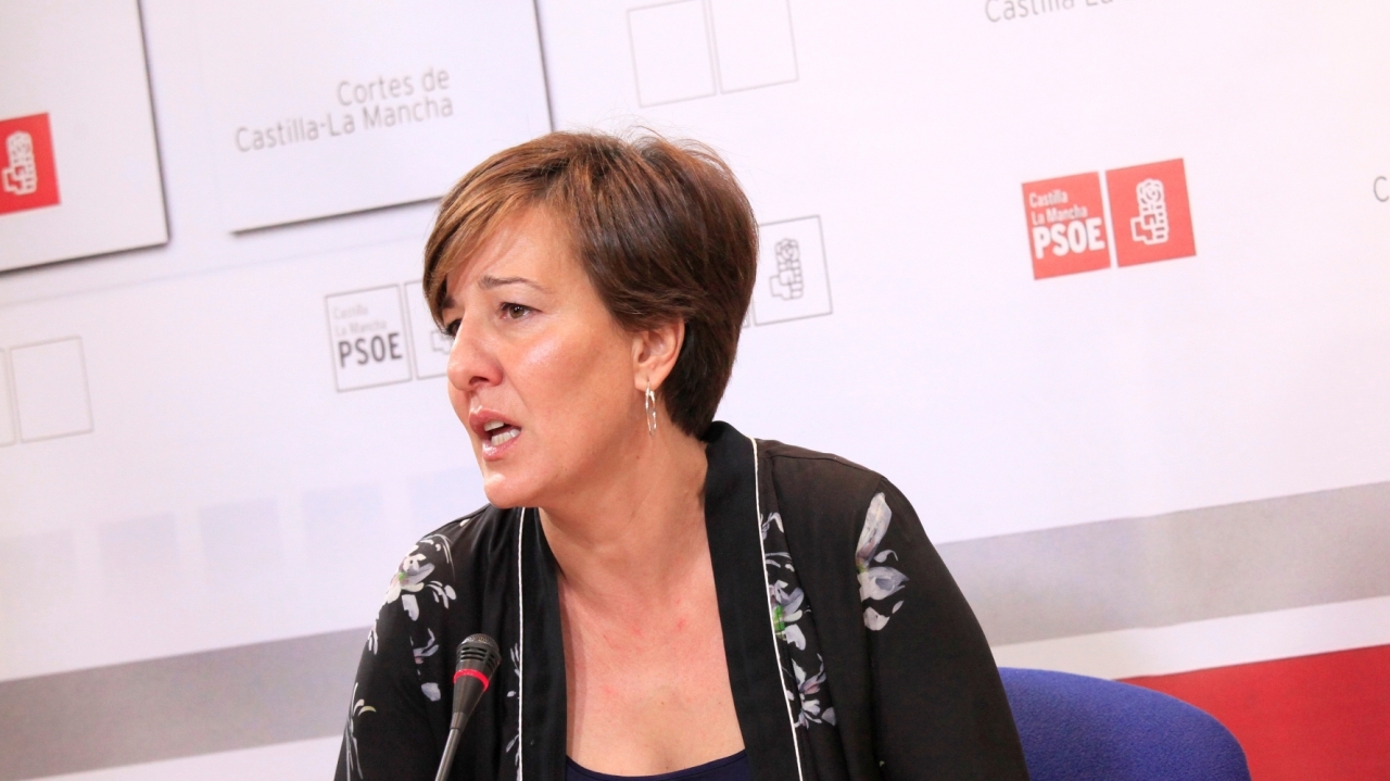 Blanca Fernández manda un mensaje de tranquilidad a la ciudadanía porque el Gobierno regional "va a seguir cumpliendo la hoja de ruta en la que confiaron"