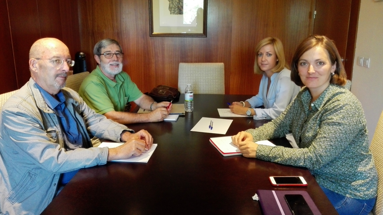 Encuentro del Grupo Parlamentario Socialista con la Plataforma de Afectados por Hepatitis C