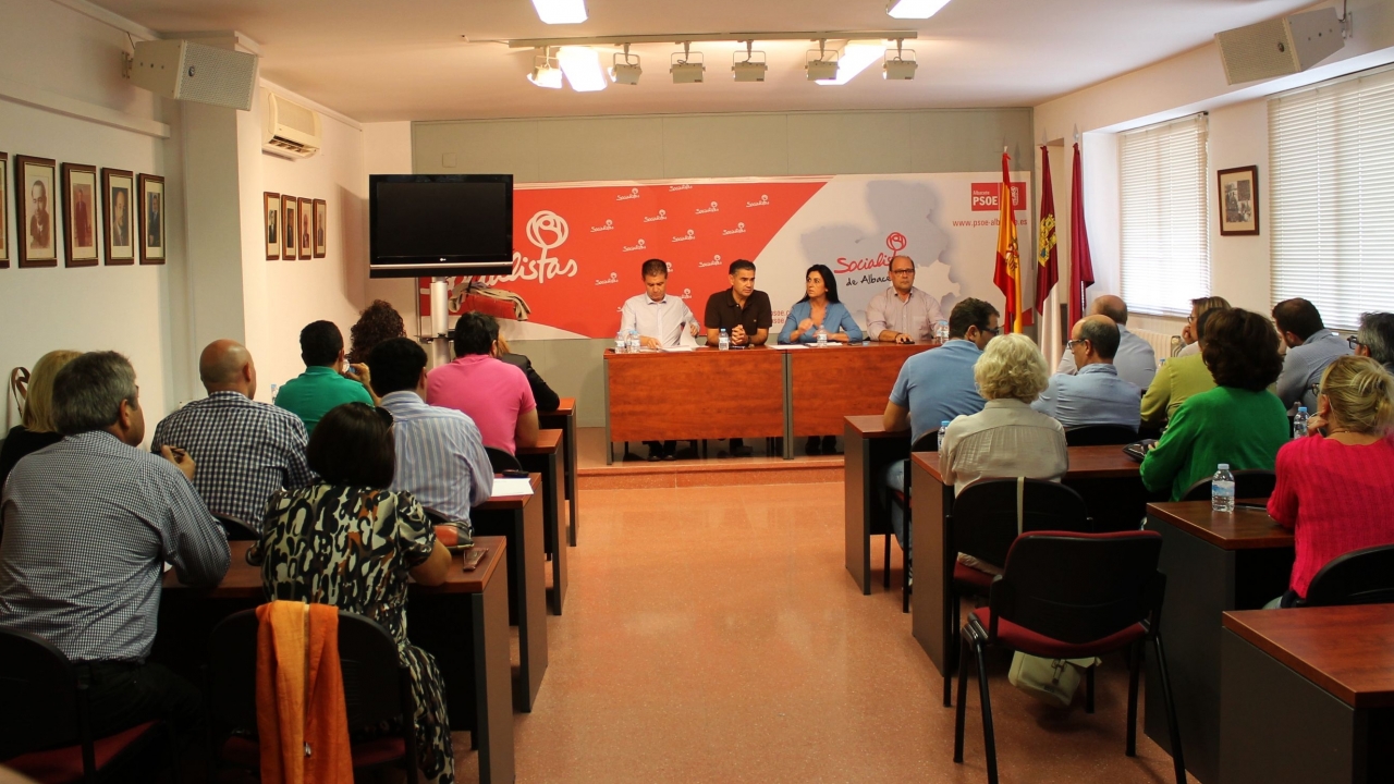 La ejecutiva provincial aprueba una resolución de apoyo al proyecto socialista de Page en la región