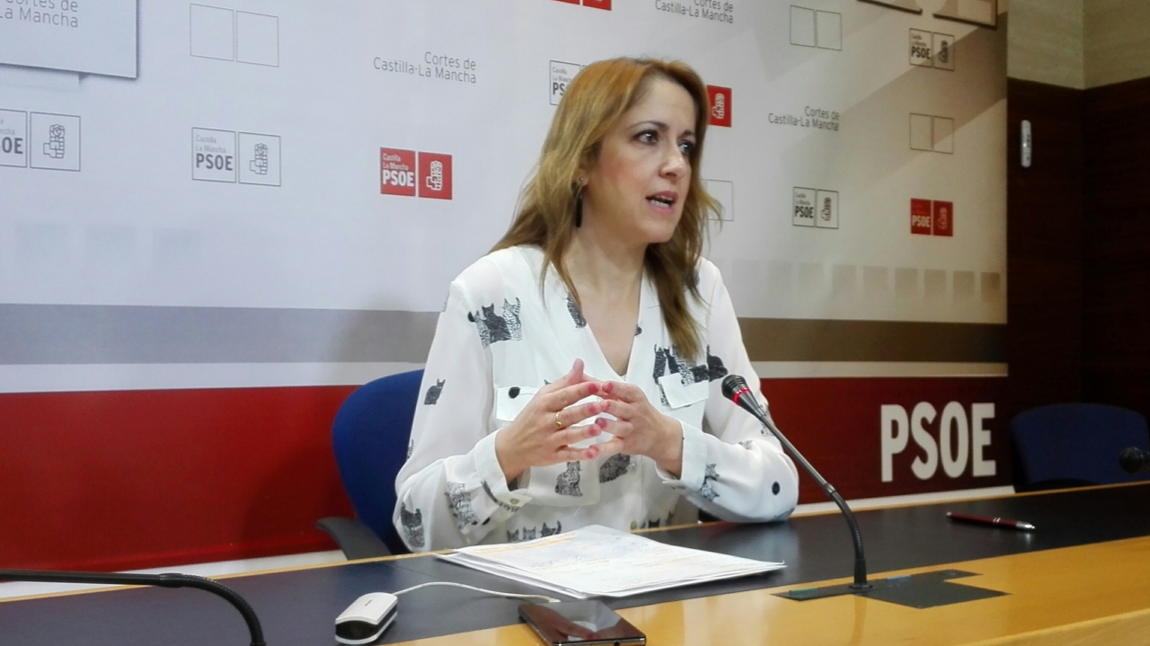 "El Gobierno de Cospedal planteó cambiar la salud de los pacientes por asfalto"