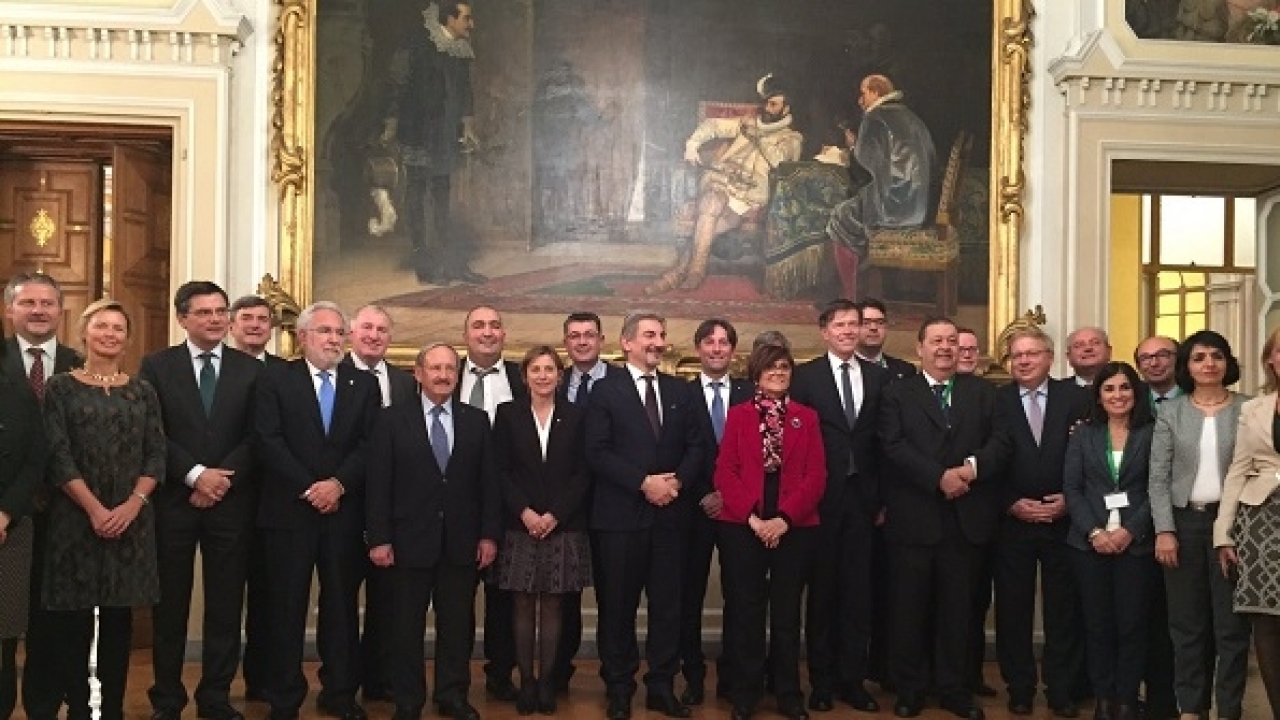 Vaquero aboga por "reconstruir Europa desde abajo con políticas de cohesión"