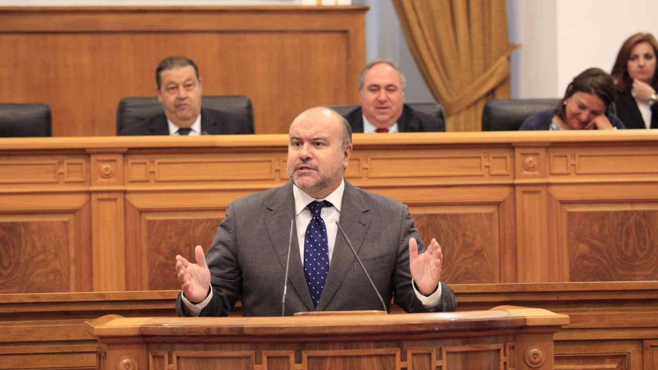 "Es lamentable que el PP mienta sobre la contratación de docentes, cuando ellos despidieron a 7.000"