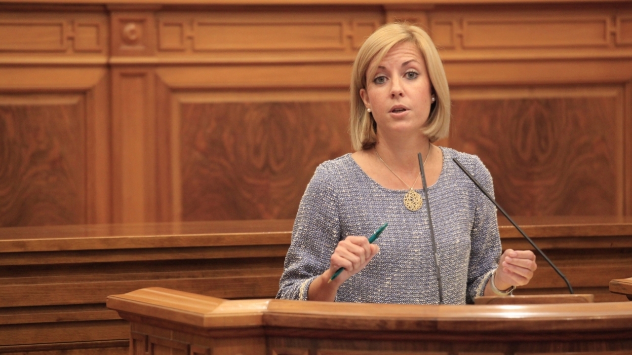 "La reducción de las derivaciones pone de manifiesto la apuesta del gobierno de García-Page por la sanidad pública"