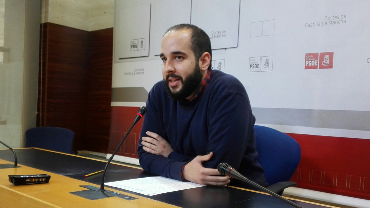 "Cospedal está más cuestionada que nunca dentro de su partido por su afán de acumular cargos y eso ya no gusta a muchos ‘populares’"