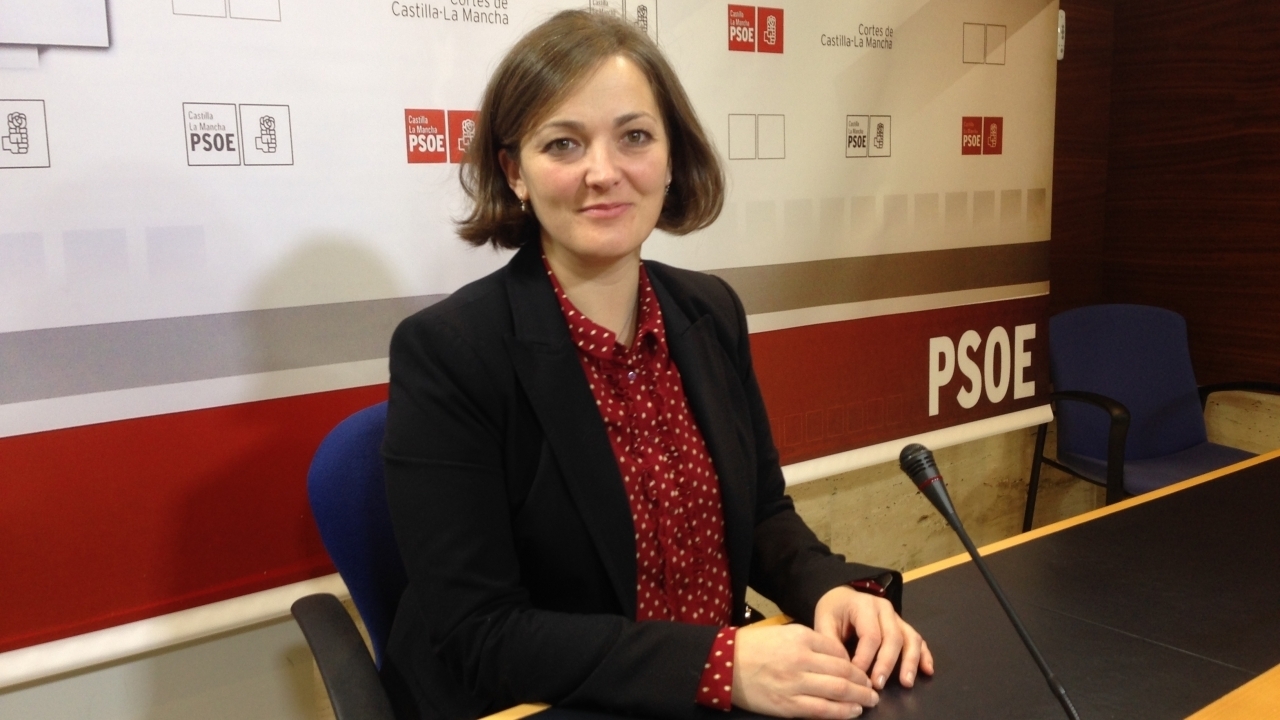 "El gobierno regional trabaja en Bruselas por conseguir una PAC más justa y que no perjudique a los agricultores como sí ocurre con la que negoció el PP"