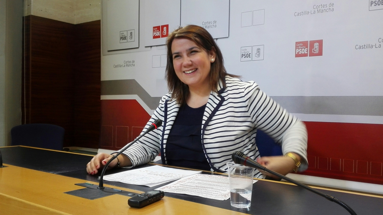 "El presupuesto para 2017 destinará 509 millones más que el último de Cospedal a recuperar el Estado de Bienestar que el PP destruyó"