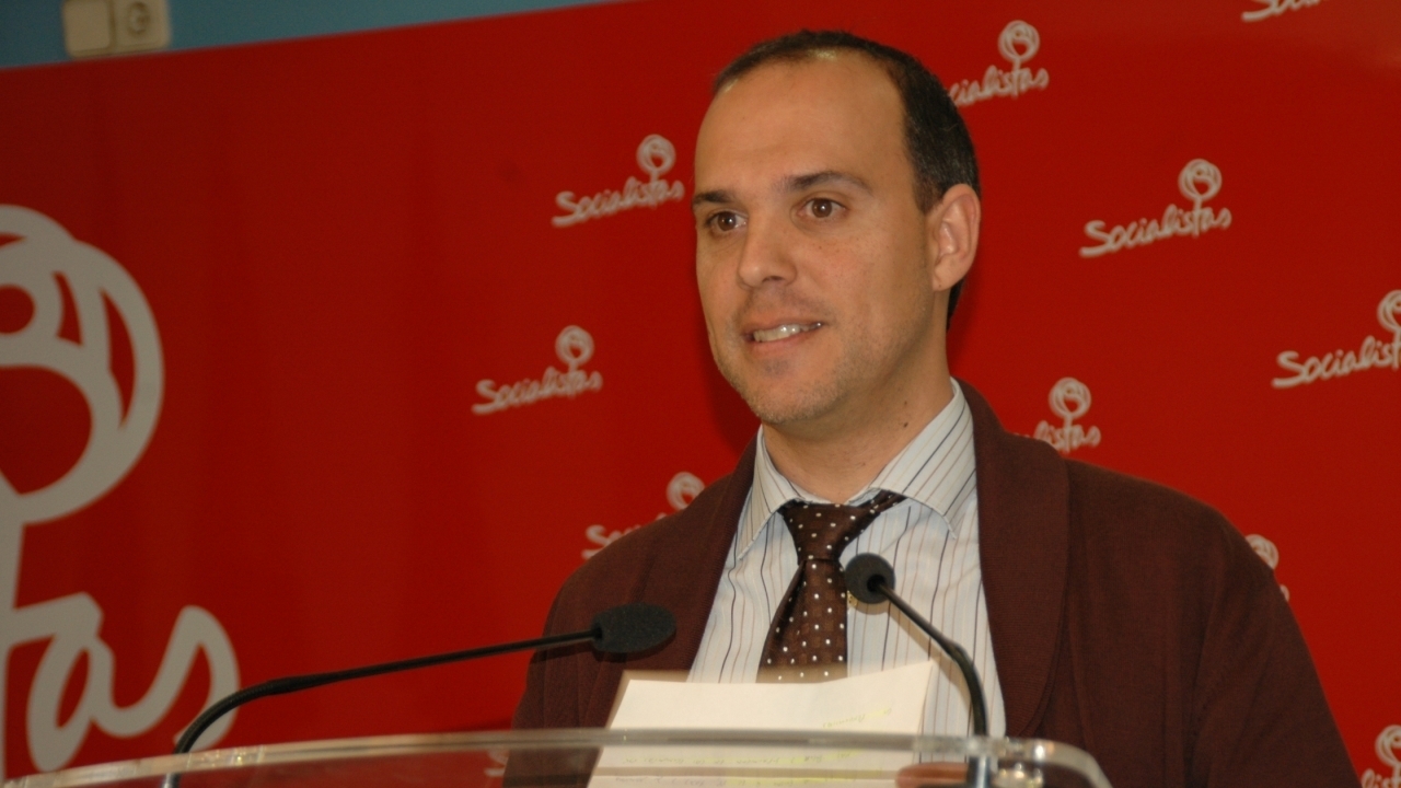 Bellido asegura que el PSOE apoyará "todas las acciones que contribuyan  a reducir los accidentes de tráfico", pero pide al ministro Zoido que sea "más ambicioso"