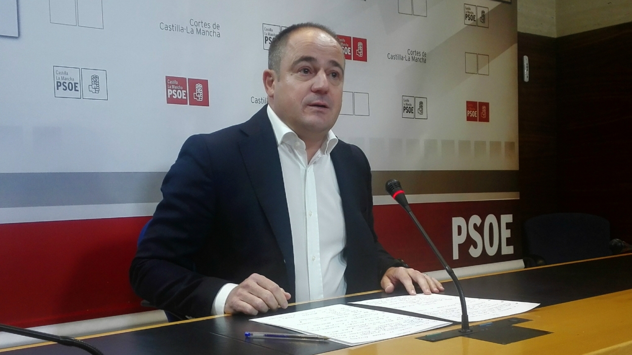 "García-Page trabaja por facilitar y mejorar el acceso a la vivienda a los colectivos más desfavorecidos"