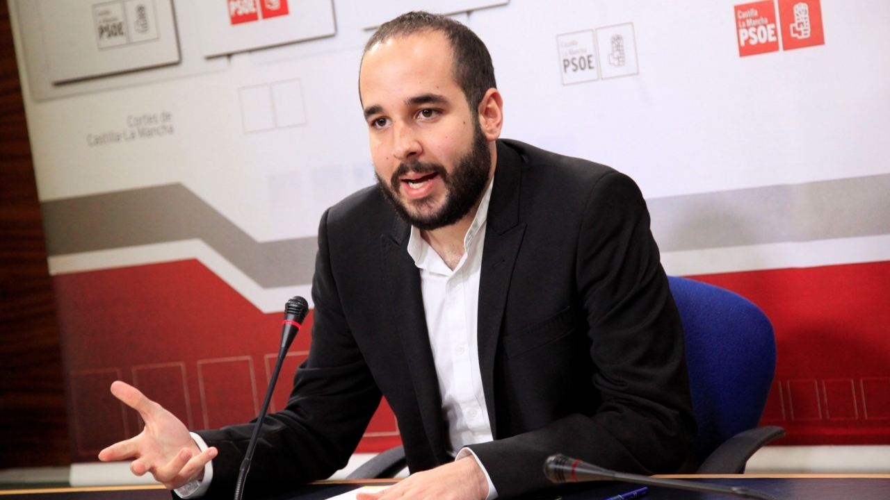 "Mientras García-Page reduce un 40% las listas de espera sanitarias, PP y Podemos ponen trabas a los proyectos de Puertollano"