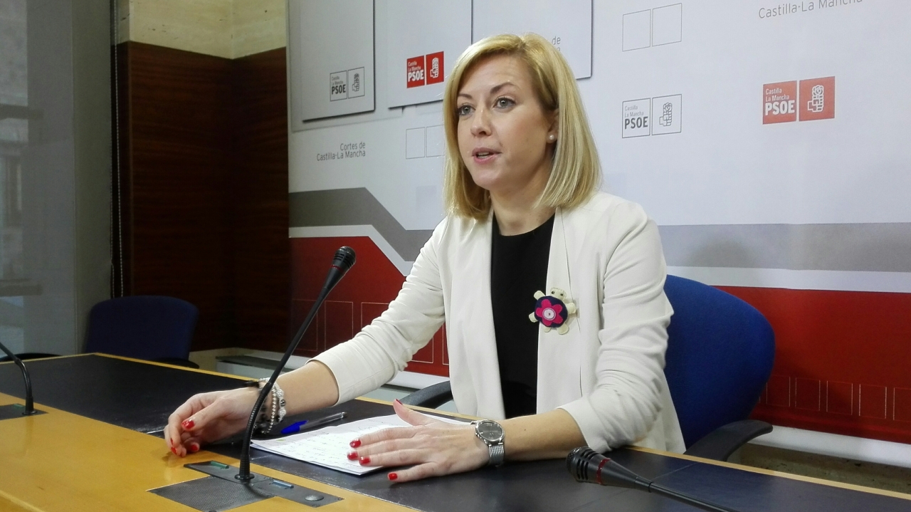 "La tecnología de la sanidad pública de la región se renueva cada día para mejorar el diagnóstico y recuperar la calidad perdida con Cospedal"