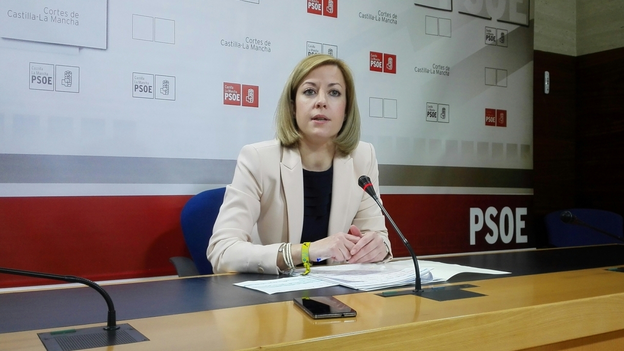 "Hoy hay más contrataciones, más tecnología y menos listas de espera en la sanidad de C-LM"