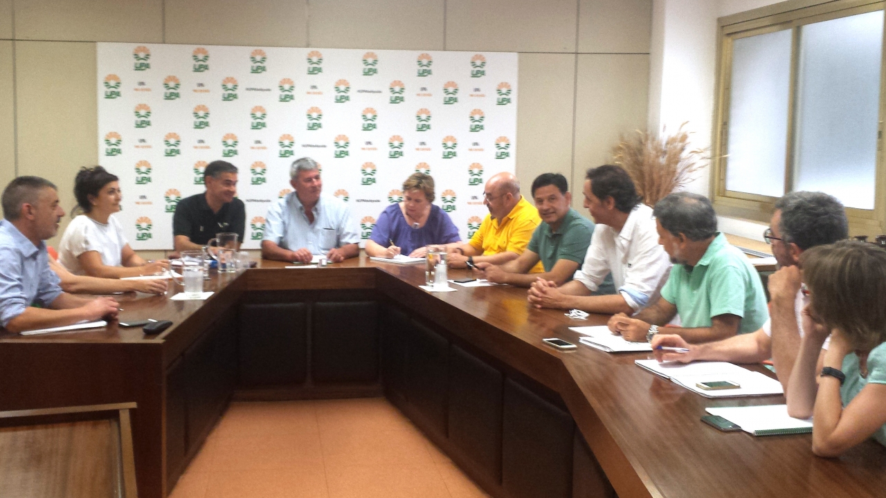 González Ramos: "El Gobierno del PP está dando la espalda al mundo rural"