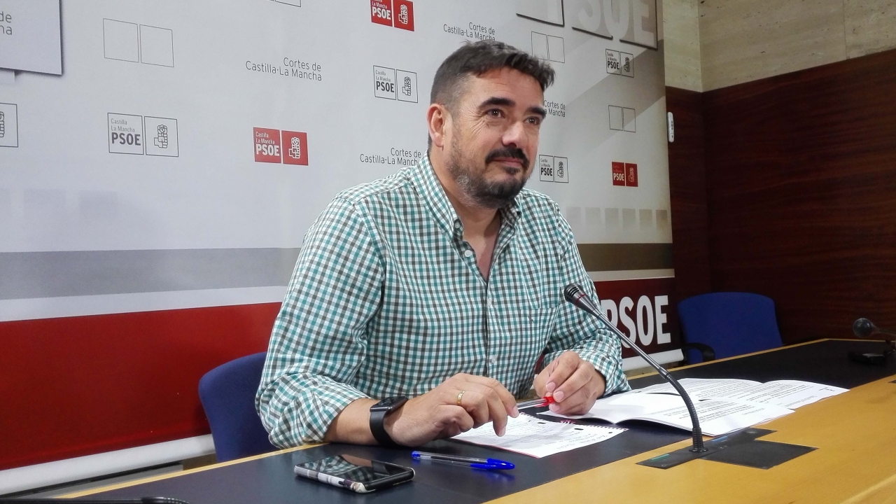 "García-Page sigue poniendo en marcha nuevas medidas para apoyar a los emprendedores y a los trabajadores"