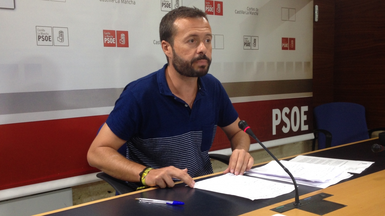 "Es miserable que cada vez que hay un incendio los dirigentes del PP lo utilicen para atacar al gobierno"