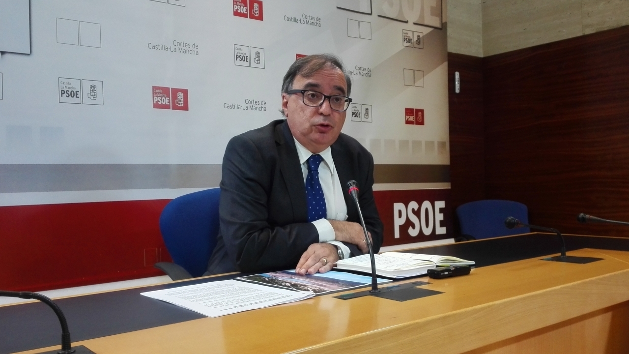 "Es muy lamentable que Cospedal esté radicalizando a los dirigentes del PP de C-LM"
