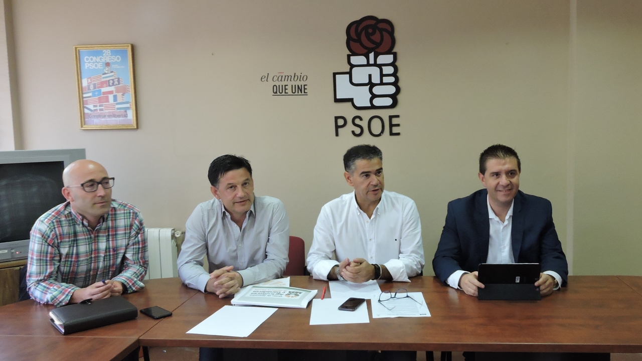 González Ramos: "Exigiremos al ministerio que explique dónde va el agua de los pozos de sequía de Albacete"