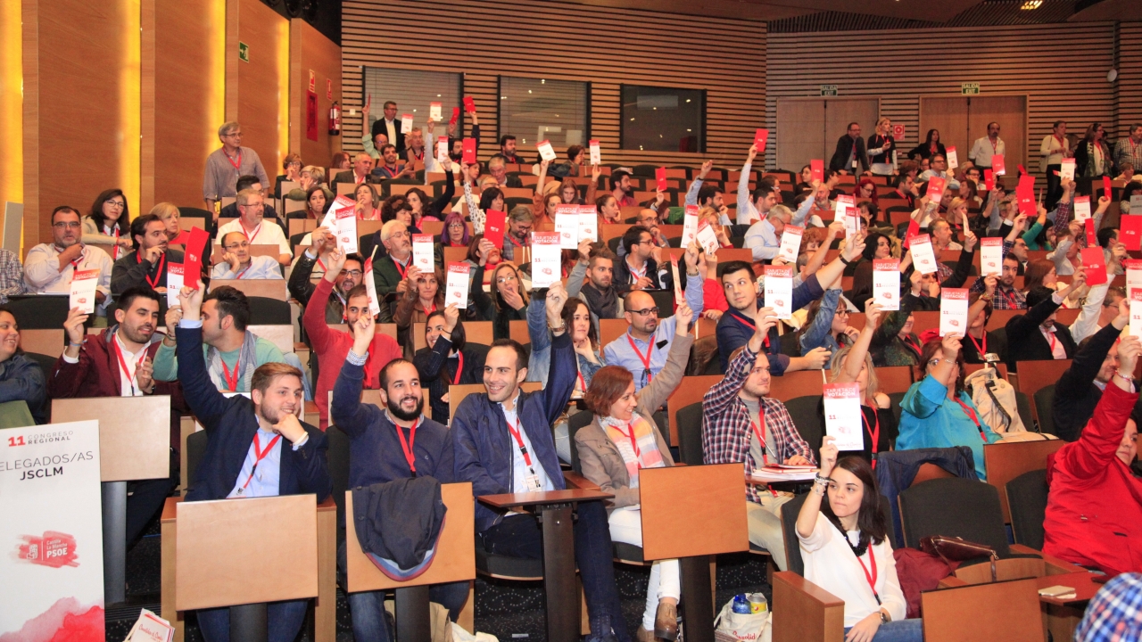 "El PSOE es la columna vertebral de la región, la hemos construido durante décadas y ahora estamos reconstruyéndola después de Cospedal"