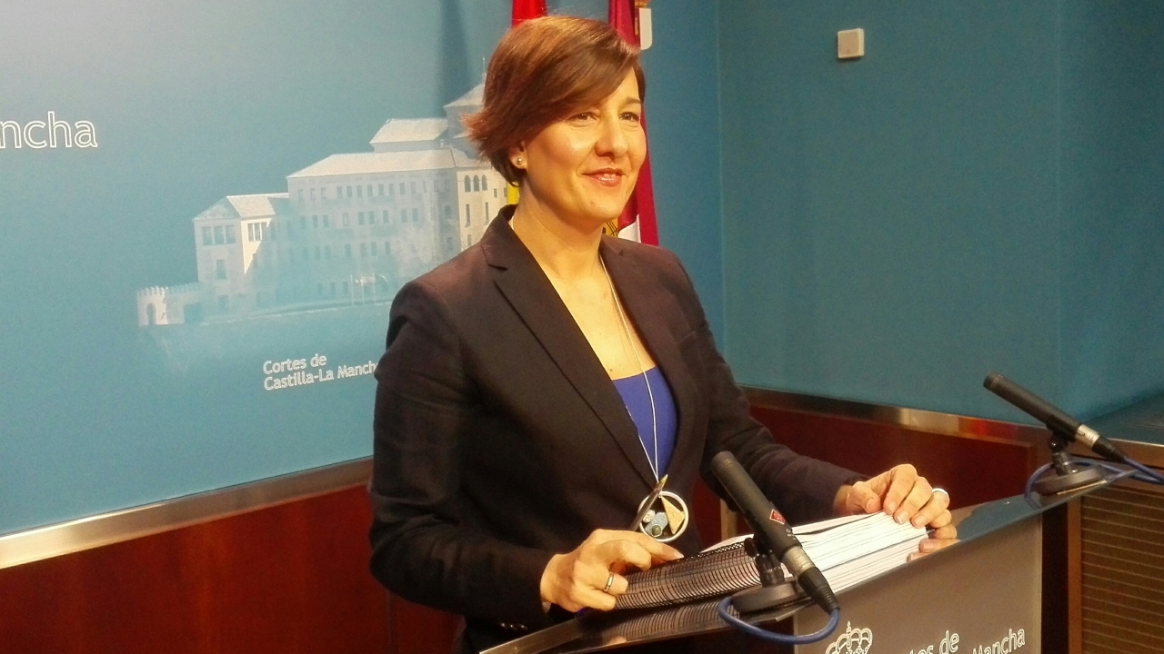 "El gobierno con los presupuestos de 2018 seguirá apuntalando la reconstrucción de los servicios públicos que desmanteló Cospedal"