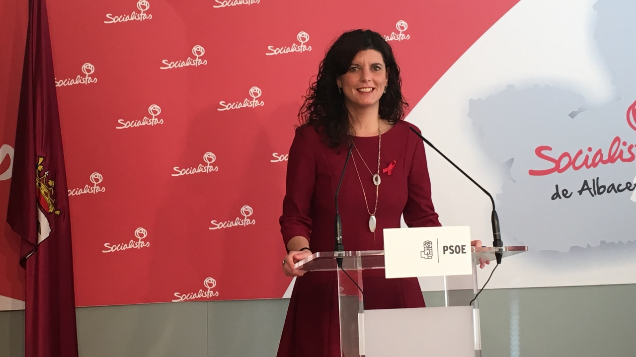 Navarrete: "El PP muestra una vez más su irresponsabilidad y se mantiene en proponer recortes para la región"