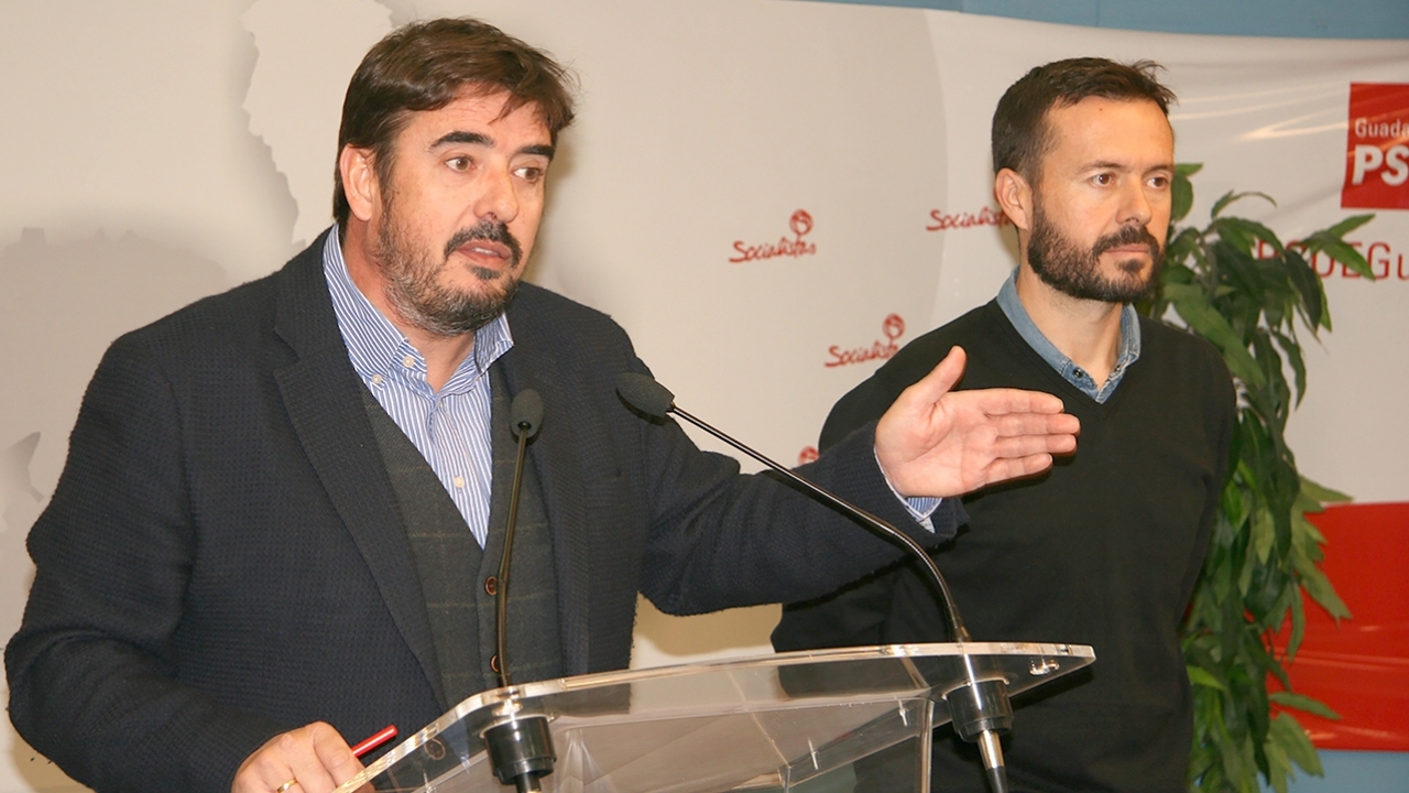 "Román está bloqueando el proyecto del nuevo campus por interés electoral"