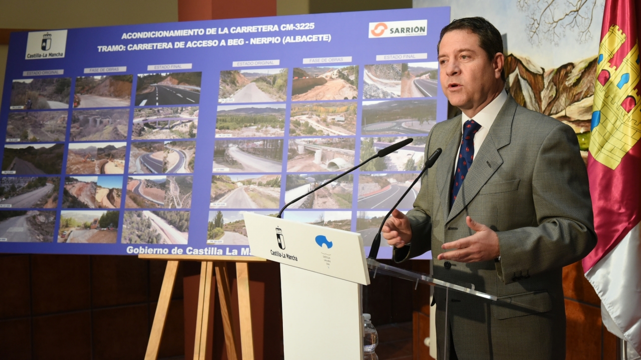 El Gobierno regional garantizará por Ley el acceso a los servicios públicos mediante alta tecnología