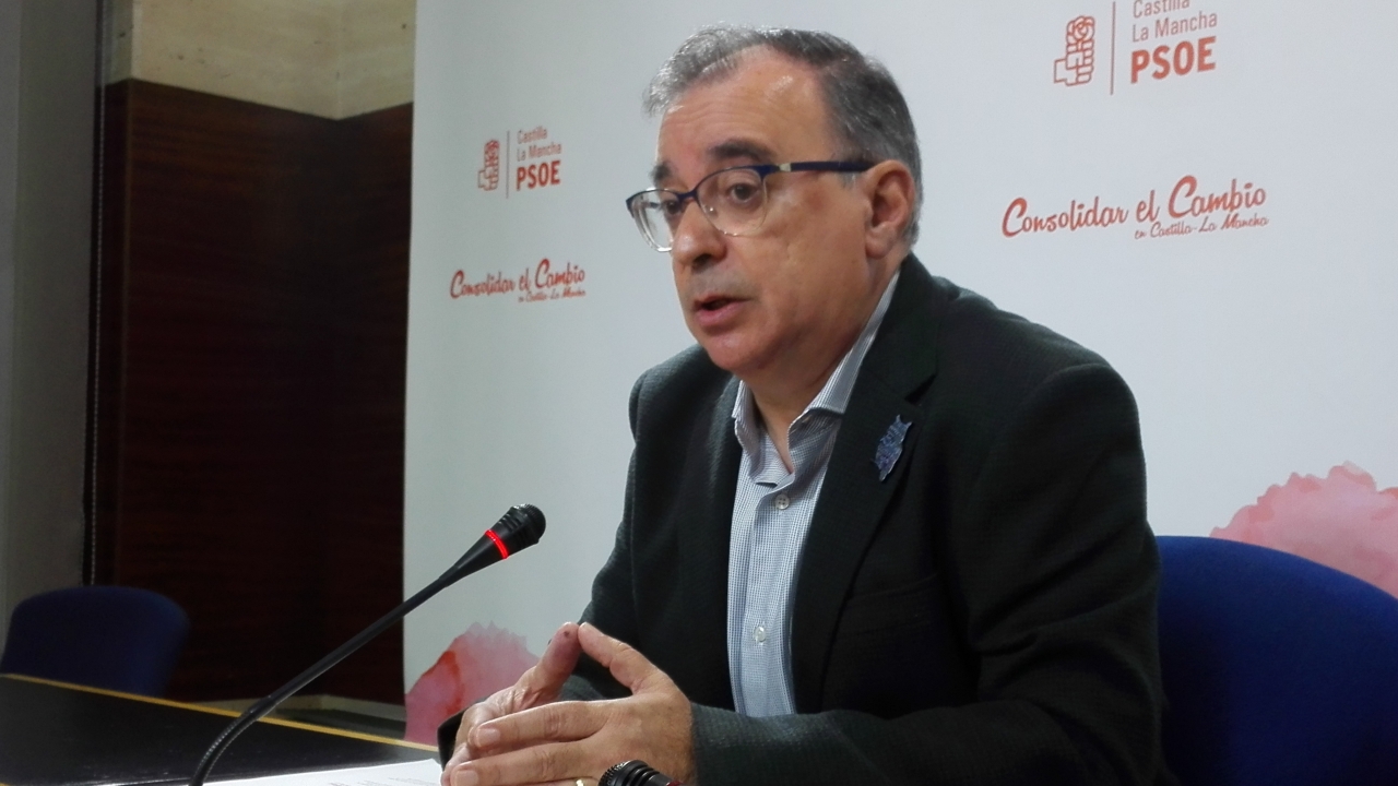 "Los dirigentes del PP lo que quieren es que la sanidad pública no funcione por eso la desprestigian cada día"