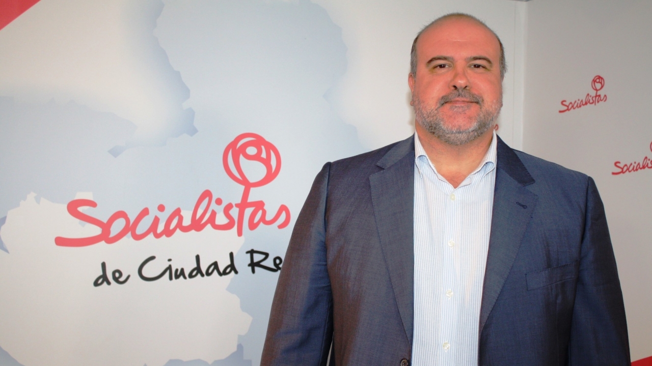 "Frente al despido de 1.260 profesores con Cospedal, el Gobierno de García-Page ha contratado a 285 docentes más en Ciudad Real y reducido las ratios"