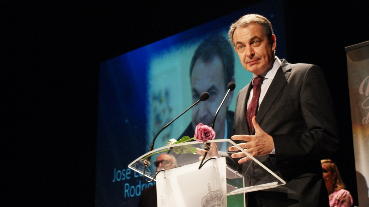Zapatero: "El feminismo es palanca decisiva para la cohesión social del país"